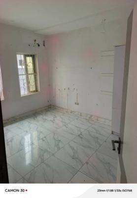 Spacious 2 Bedroom Apartment with Excellent Facilities(groundfloor), Orchid Road, Lekki, Lagos, Flat / Apartment for Rent