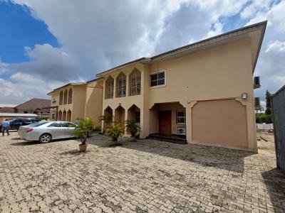 17 Rooms Detached Duplex with Massive Compound, Gwarinpa, Abuja, Detached Duplex for Rent