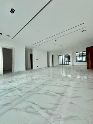 Well Built 3 Bedroom Apartment, Lekki Phase 1, Lekki, Lagos, Flat / Apartment for Sale