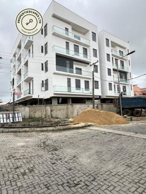 Spacious 2 Bedroom Apartment with  Bq, Lekki Phase 1, Lekki, Lagos, Flat / Apartment for Sale