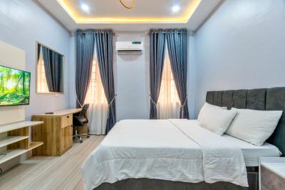 Nicely Furnished Studio Apartment, Ikota, Lekki, Lagos, Flat / Apartment Short Let