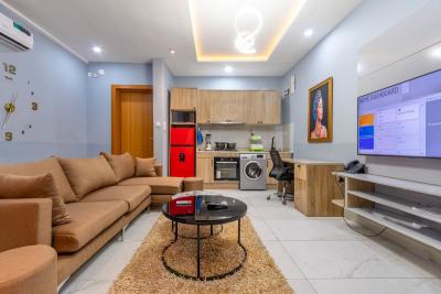 Nicely Furnished 1 Bedroom Apartment, Ikota, Lekki, Lagos, Flat / Apartment Short Let