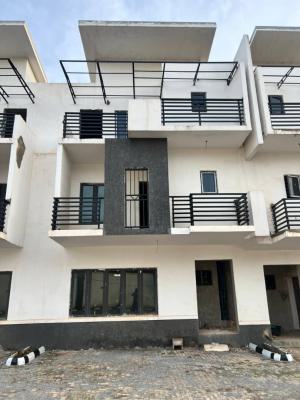 Distress 4 Bedroom Terraced Duplex in a Serene Neighborhood, Jabi, Abuja, House for Sale