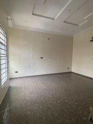 Well Renovated 4 Bedroom Terrace Duplex, Chevron, Lekki, Lagos, Terraced Duplex for Rent