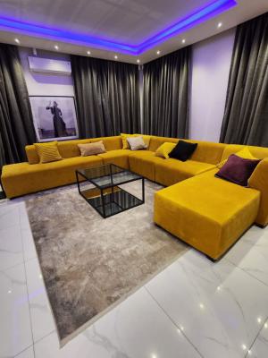 Nicely Furnished 4 Bedrooms Apartment, Chevron, Lekki, Lagos, Flat / Apartment Short Let