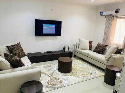 Nicely Furnished 2 Bedrooms Apartment, Parkview, Ikoyi, Lagos, Flat / Apartment Short Let