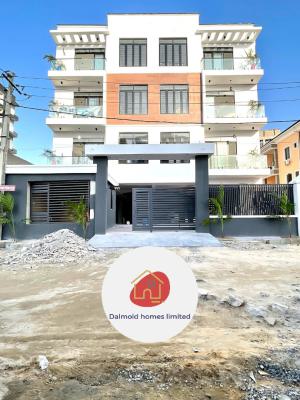 2 Bedroom Apartment, Lekki Phase 1, Lekki, Lagos, Flat / Apartment for Sale