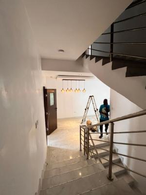 a Luxury 4 Bedrooms Terrace Duplex with Bq, Thomas Estate, Lekki Phase 2, Lekki, Lagos, Flat / Apartment for Rent
