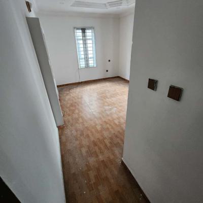 Single Room, Ikota, Lekki, Lagos, Flat / Apartment for Rent