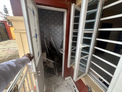 3 Bedroom Flat in an Excellent Environment, Gra Phase 1, Magodo, Lagos, Flat / Apartment for Rent