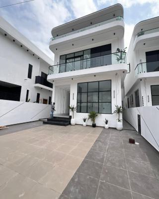 5 Bedroom Fully Detached Luxury Home, Beta Estate, Chevron, Lekki, Lekki, Lagos, Detached Duplex for Sale