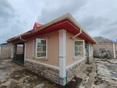 2 Bedroom Flat, Agunfoye, Igbogbo, Ikorodu, Lagos, Flat / Apartment for Rent
