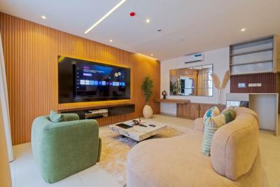 a Luxury Fully Furnished of 3 Bedroom Flat with Pool and Snooker Pool, Lekki Phase 1, Lekki, Lagos, Flat / Apartment Short Let