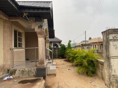 2 Units 3 Bedroom Flat Bungalow, Shell Road, Sapele, Delta, Block of Flats for Sale
