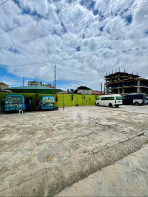 Commercial Land Measuring 1114sqm, Facing Lekki-epe Expressway, Oniru, Victoria Island (vi), Lagos, Commercial Land for Sale