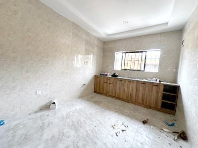 a Well Maintained Spacious 2 Bedroom Flat, Omole Phase 2, Ikeja, Lagos, Flat / Apartment for Rent