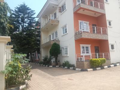 Serviced with Central Generator, Three Bedrooms Flat, Katampe (main), Katampe, Abuja, Flat / Apartment for Rent