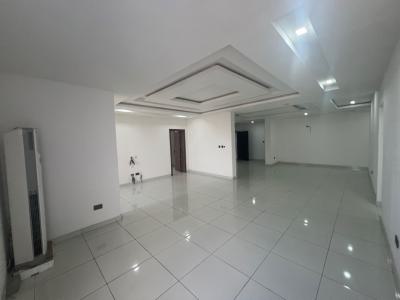Standard 4 Bedrooms Penthouse with Roof Top & Bq, Ikate, Lekki, Lagos, Flat / Apartment for Sale