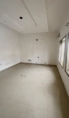 1-bedroom Apartment with Bq, Ologolo, Lekki, Lagos, Flat / Apartment for Sale