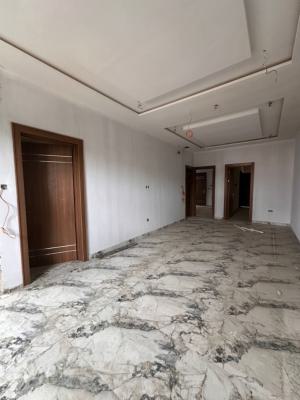 2 Bedroom Apartments in a  Spacious Compound (6 Units), Lekki Phase 1, Lekki, Lagos, Flat / Apartment for Rent