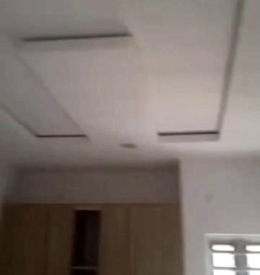 3 Masters Bedrooms Flat with Visitors Toilet, Ugbor Village Road, Before Morzi Hotel, Gra, Benin, Oredo, Edo, House for Rent