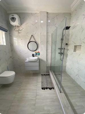 Fully Serviced 3 Bedroom Flat with Pool Available, Lekki Phase 1, Lekki, Lagos, Flat / Apartment for Rent