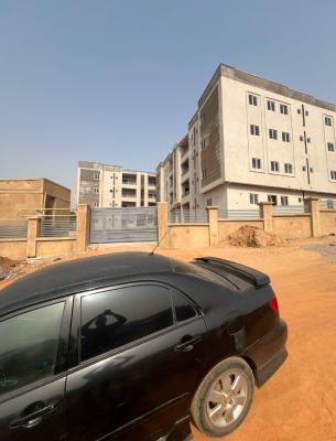 Distress Advance Shell & Spacious 3 Bedroom Apartment with Bq, Katampe, Abuja, Flat / Apartment for Sale
