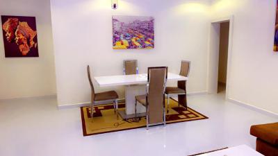 Nicely Furnished 3 Bedroom Apartment, Surulere, Lagos, Flat / Apartment Short Let