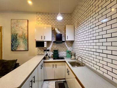 Nicely Furnished 1 Bedroom Apartment, Chevron, Lekki, Lagos, Flat / Apartment Short Let