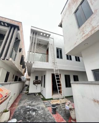 4 Bedroom Semi-detached with Driveway, Ologolo, Lekki, Lagos, Semi-detached Duplex for Sale