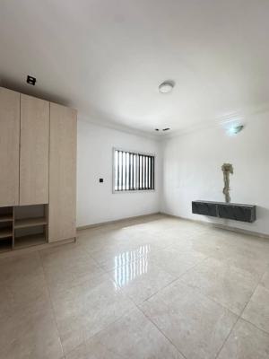 3 Bedroom Flat, Ologolo Lekki, Lekki, Lagos, Flat / Apartment for Rent