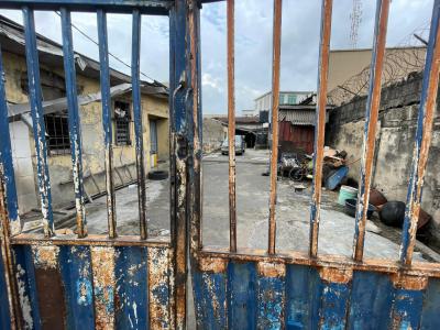 a 650sqm Space for Lease  Location: Idi Iroko, Maryland, Lagos, Maryland, Lagos, Commercial Land for Rent