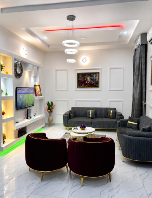 Luxury 4 Bedroom Duplex with Treadmill, Snooker, Tennis — Orchid Road, Lekki, Lagos