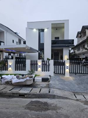 5 Bedrooms Detached House with 2 Rooms Bq, Chevron Drive. Charlton Gate, Lekki Phase 1, Lekki, Lagos, Detached Duplex for Sale