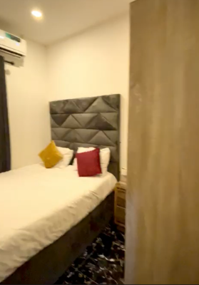 Nicely Furnished 1 Bedroom Apartment, Ogbunike Street, Lekki Phase 1, Lekki, Lagos, Flat / Apartment Short Let