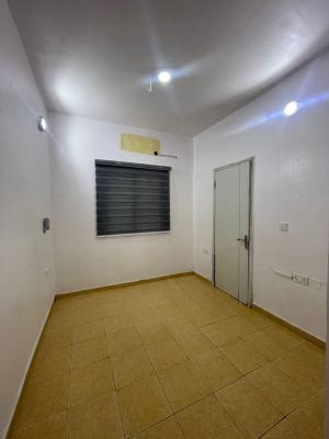 Single Room in a Secured Estate, Freedom Way, Lekki Phase 1, Lekki, Lagos, Self Contain (single Rooms) for Rent