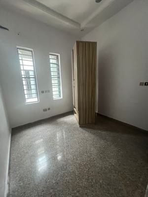 Standard Single Room in a Duplex Shared Apt, Chevron Lekki Lagos, Lekki, Lagos, Self Contain (single Rooms) for Rent