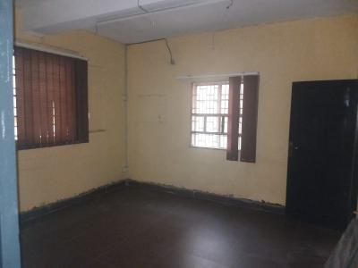 Luxury 2-bedroom Back Office Flat, Off Ogunlana Drive, Surulere, Lagos, Flat / Apartment for Rent