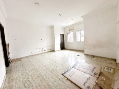 a Well Maintained Spacious 3 Bedroom Flat, Olowora, Omole Phase 2, Ikeja, Lagos, Flat / Apartment for Rent