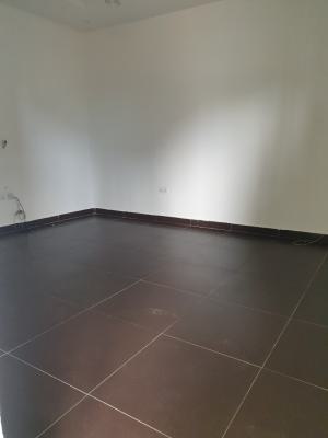 Spacious Miniflat, Ologolo in an Estate, Lekki, Lagos, Mini Flat (room and Parlour) for Rent