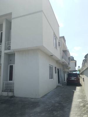 Self Serviced 3 Bedroom Flat Ground Floor, Off Adesola Akinnefesi Street, Lekki Phase 1, Lekki, Lagos, House for Rent