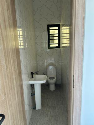 2 Bedroom Flat, Conservation Road, Lekki, Lagos, Flat / Apartment for Rent