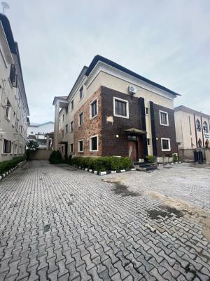an Open Plan Floor on The Ground Flat (slightly Demarcated + 2 Toilets), Very Close to Pinnacle Filling Station, Lekki, Lagos, Office Space for Rent