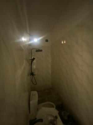 Fully Service 2 Bedroom Apartment, Lekki Right By J.t, Lekki Phase 1, Lekki, Lagos, House for Rent