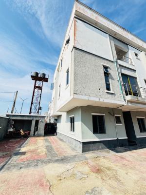 Spacious Parlor Space Available for 1.7m Orchid Road, Orchid Road, Lekki, Lagos, Self Contain (single Rooms) for Rent