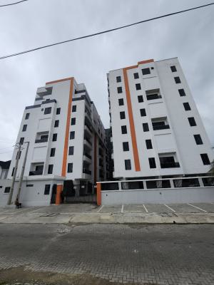 Lovely 4 Bedroom Maisonette with Bq & Pool in a Prime Location, Lekki Phase 1, Lekki, Lagos, Flat / Apartment for Sale