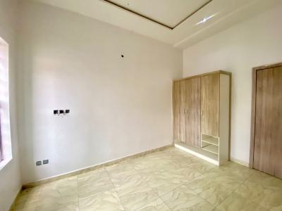 Standard Single Room in a Duplex Shared Apt, Orchid Road Lekki Lagos, Lekki, Lagos, Self Contain (single Rooms) for Rent