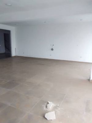 Open Plan Shop/ Office Space Measuring 98sqm, Lekki Phase 1, Lekki, Lagos, Plaza / Complex / Mall for Sale