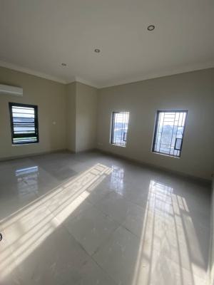 Nice 3 Bedroom Flat, Megamound Estate Off Lekki County Road, Ikota, Lekki, Lagos, Flat / Apartment for Rent