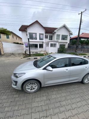 Luxury Shop Facing Express in a Prime Location, Off Lekki Expressway, Lekki Phase 1, Lekki, Lagos, Shop for Rent